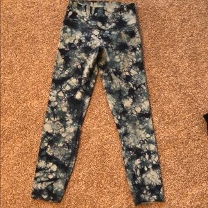 Lululemon x Flywheel wunder unders